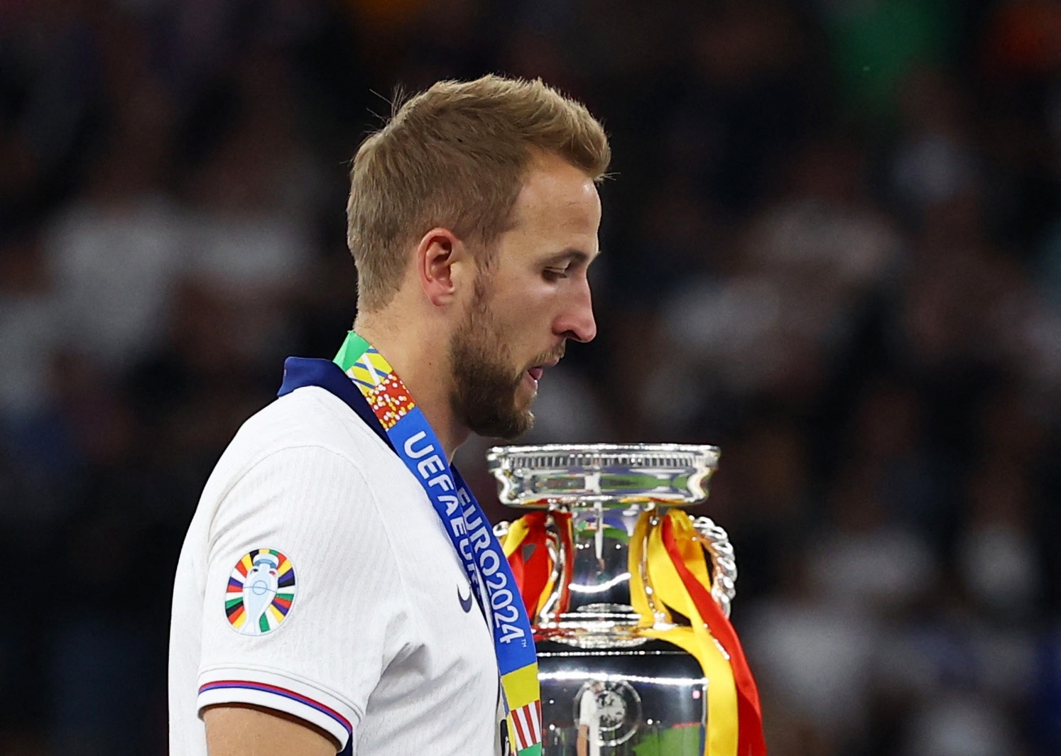 Kaiyun-切尔西带队取胜！，凯恩重要时刻表现优异再创辉煌时刻的简单介绍