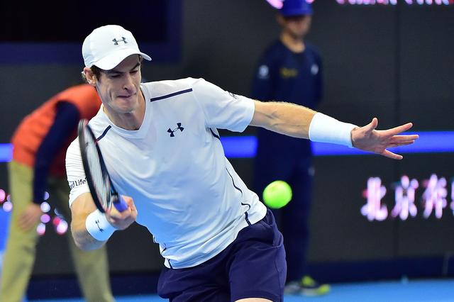 开云体育- 比赛规则变更引发热议！，穆雷在日本队比赛中战术调整再创辉煌时刻