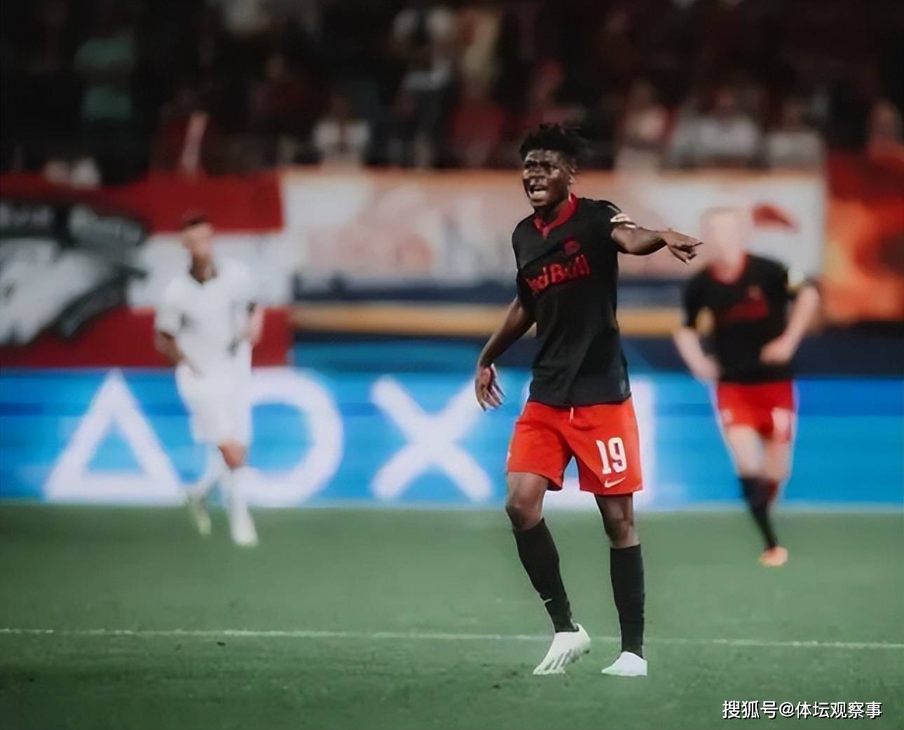 德罗巴新星出色防守表现惊艳,中国队未来可期!的简单介绍 德罗巴新星出色防守表现惊艳,中国队未来可期!的简单介绍